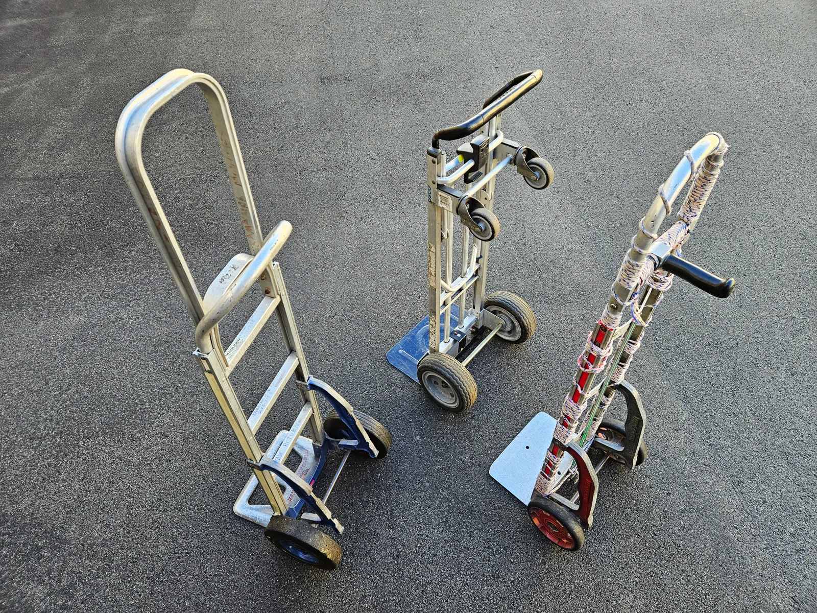 Hand Trucks view 3